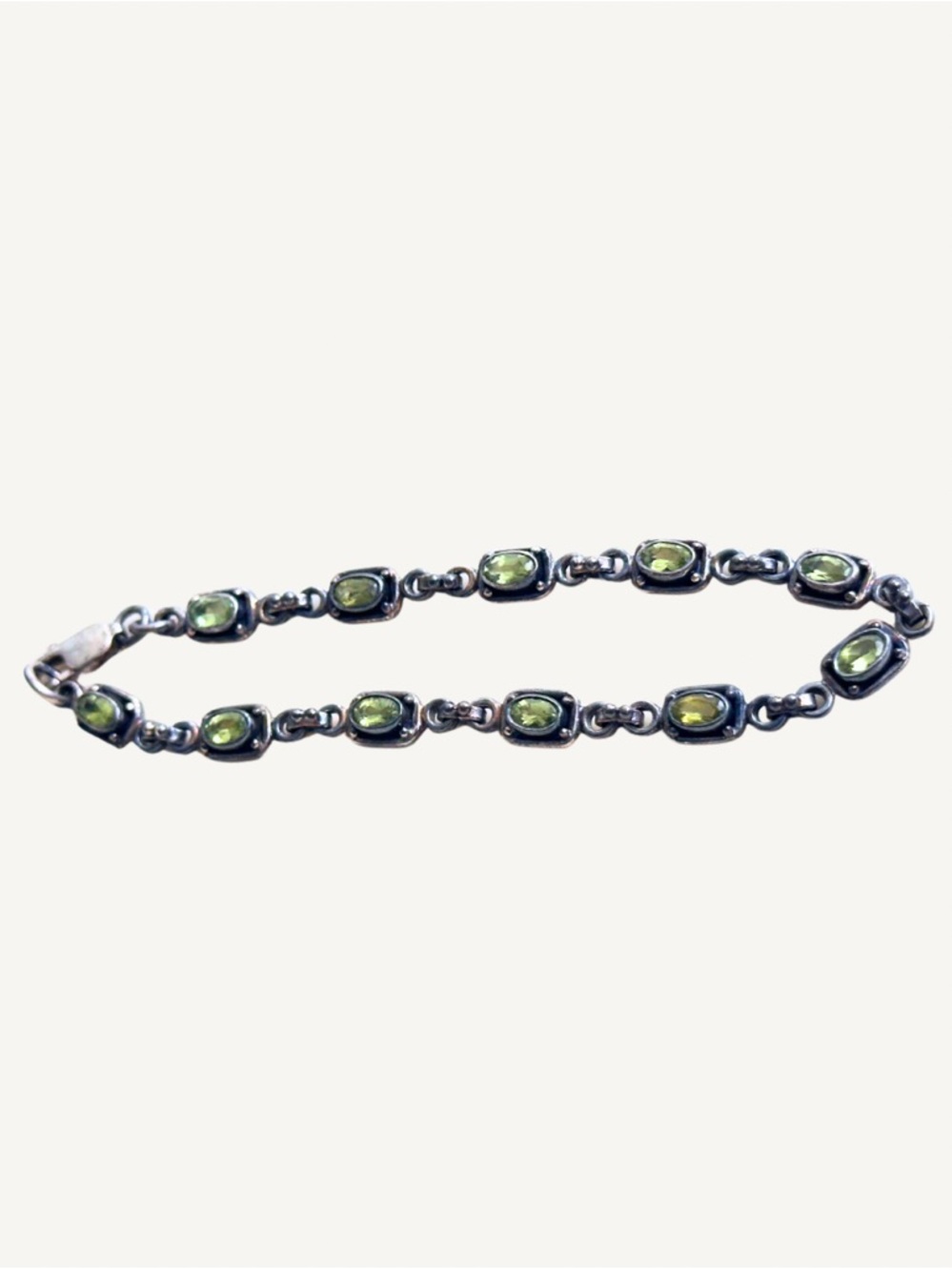Peridot Gemstone Sterling Silver Link Modernist Bracelet - 7.5” w/ 11 gemstones - Picture 4 of 5